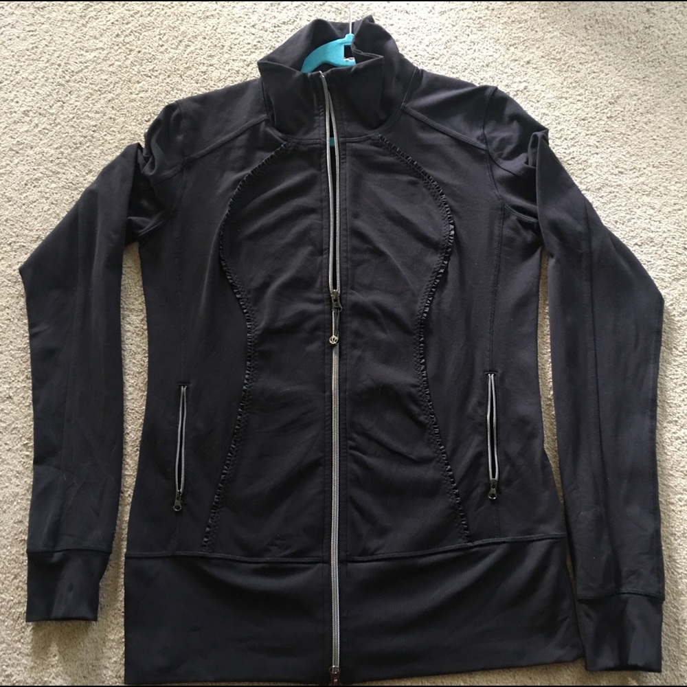 Lululemon jacket - Picture 1 of 4